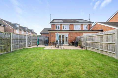 4 bedroom semi-detached house for sale, Wroth Place, Guildford GU4