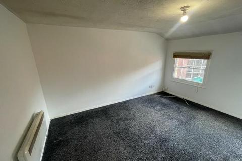 1 bedroom flat to rent, St. Nicholas Street, Ipswich IP1