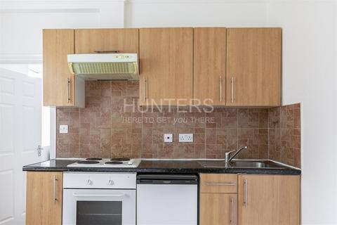 1 bedroom flat to rent, Mazenod Avenue, London, NW6 4LR