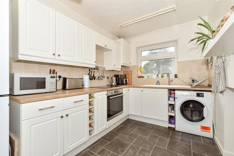 2 bedroom terraced house for sale, Goudhurst Close, Canterbury, Kent