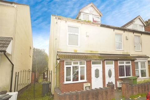 3 bedroom end of terrace house for sale, Crowther Street, West Midlands WV10