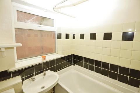 3 bedroom end of terrace house for sale, Crowther Street, West Midlands WV10