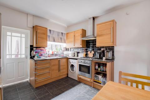 2 bedroom terraced house for sale, King Street, Lye, Stourbridge, West Midlands, DY9