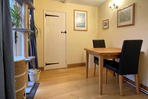 3 bedroom terraced house for sale, White Hart Lane, Wellington