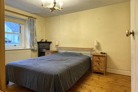 3 bedroom terraced house for sale, White Hart Lane, Wellington