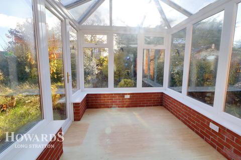 undefined, Causeway Close, Brockdish
