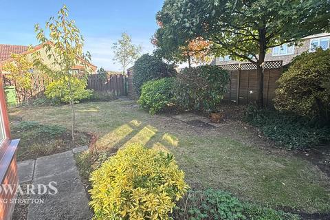 3 bedroom bungalow for sale, Causeway Close, Brockdish