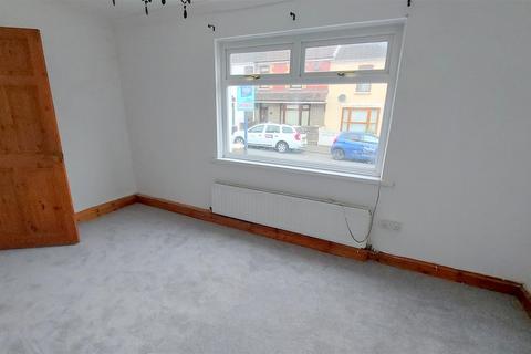 3 bedroom terraced house for sale, Evans Street, Kenfig Hill, Bridgend