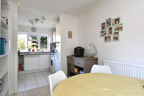 19 Romney Drive, Bromley, BR1 2TE