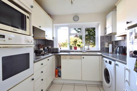 19 Romney Drive, Bromley, BR1 2TE