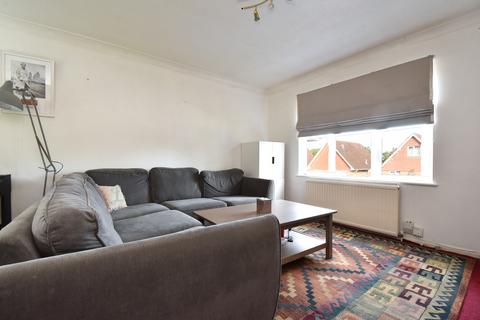 19 Romney Drive, Bromley, BR1 2TE