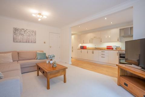 2 bedroom apartment for sale, Panorama Road, Sandbanks, Poole, Dorset, BH13