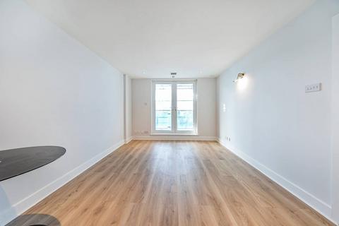 2 bedroom flat to rent, Lyon Road, Harrow, HA1