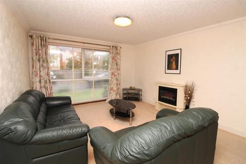 2 bedroom apartment for sale, Stapleton Close, Potters Bar EN6