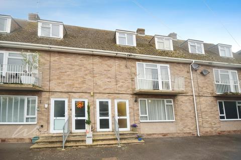 1 bedroom apartment to rent, Elm Court Wych Elm Way CT21