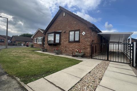 3 bedroom detached bungalow to rent, Bretton Close, Dunscroft DN7