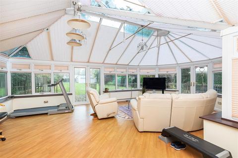 4 bedroom detached house for sale, St. Leonards Way, Ringwood BH24