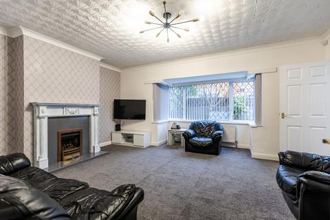 3 bedroom semi-detached bungalow for sale, Princess Street, Batley, WF17