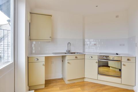 2 bedroom penthouse for sale, Hasler Place, Great Dunmow