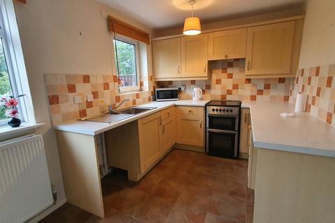 2 bedroom link detached house to rent, Packwood Close, Webheath