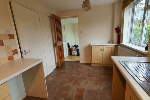 2 bedroom link detached house to rent, Packwood Close, Webheath