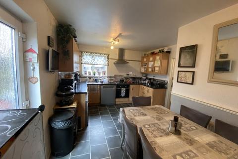 3 bedroom semi-detached house for sale, Trinity Road, Newark