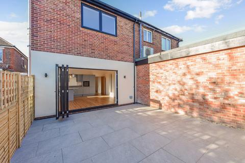 2 bedroom apartment for sale, Lower Farlington Road, Portsmouth PO6