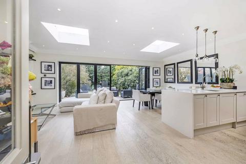 59 Cadwallon Road, London, SE9 3PX