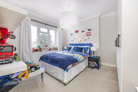 59 Cadwallon Road, London, SE9 3PX