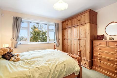 2 Clows Top Road, Abberley, Worcester, WR6 6AZ