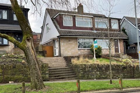 96a Grains Road, Shaw, Oldham, OL2 8JF