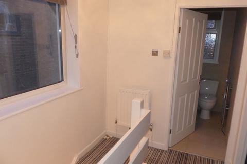 96a Grains Road, Shaw, Oldham, OL2 8JF