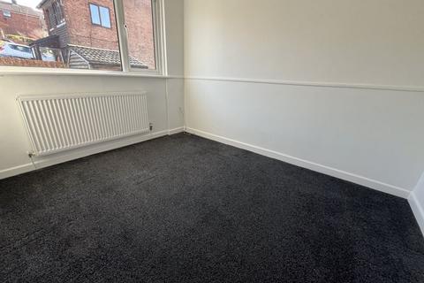 96a Grains Road, Shaw, Oldham, OL2 8JF