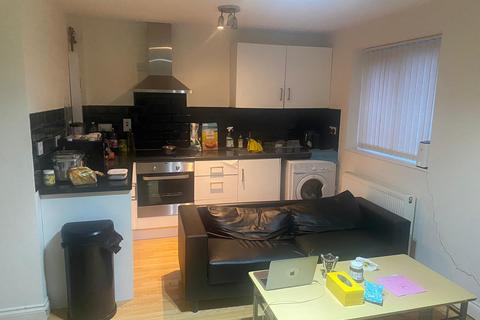 1 bedroom flat to rent, Lewis Drive, Newcastle upon Tyne NE4