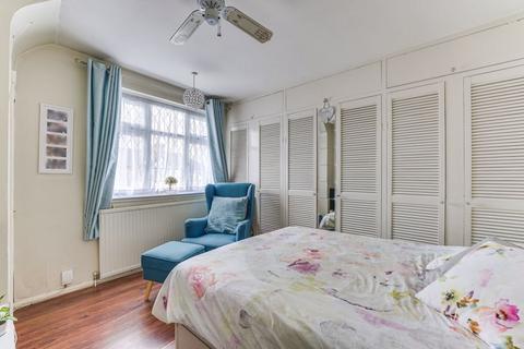 3 bedroom terraced house for sale, Bedford Crescent, Enfield