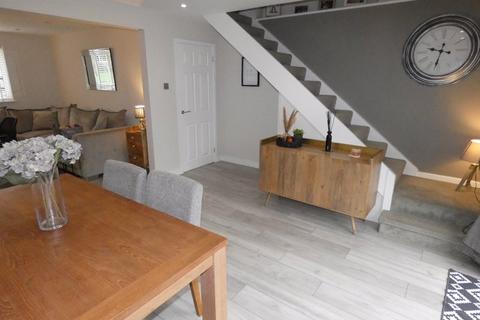 2 bedroom end of terrace house for sale, Brecon Close, Gloucester GL2