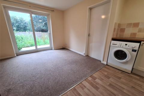 1 bedroom flat to rent, Millbrook Road East, Hampshire SO15