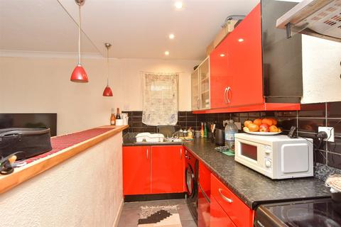 1 bedroom maisonette for sale, Wickham Close, Newington, Sittingbourne, Kent