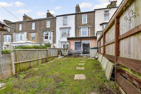 1 bedroom apartment for sale, Clarendon Street, Dover, Kent