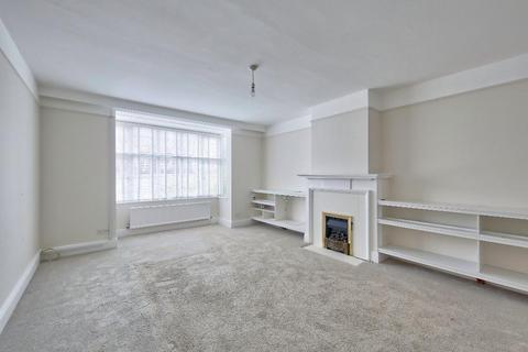 4 bedroom semi-detached house to rent, South Park Hill Road, Croydon, CR2 7DU