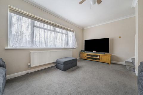 3 bedroom end of terrace house for sale, Beacon Road, Chatham, Kent