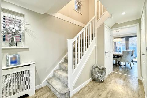 7 Braeburn Close, Swanley, BR8 8FJ