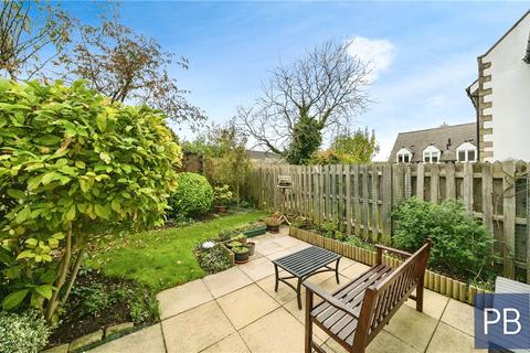 undefined, Gilders Paddock, Bishops Cleeve, Cheltenham