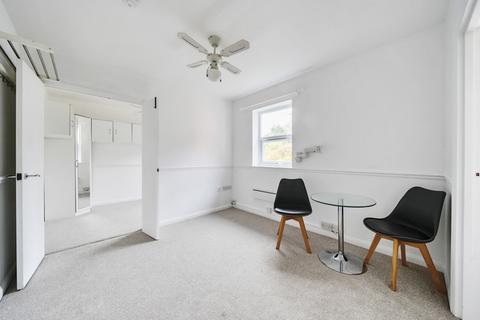 Studio for sale, The Drive, Tonbridge, Kent