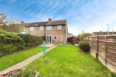 3 bedroom end of terrace house for sale, Vale Road, Windsor, Berkshire