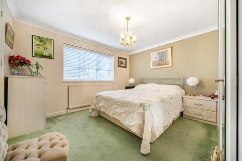 30 Beaver Way, Woodley, Reading, RG5 4UD