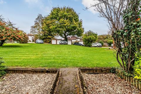 3 bedroom terraced house for sale, Oaks Close, Leatherhead, Surrey, KT22