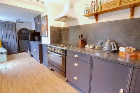 4 Greenclose Road, Ilfracombe, EX34 8BT