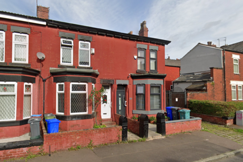 3 bedroom terraced house to rent, Ashfield Road, Longsight, Manchester, M13