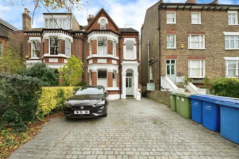 2 bedroom apartment for sale, Underhill Road, London SE22